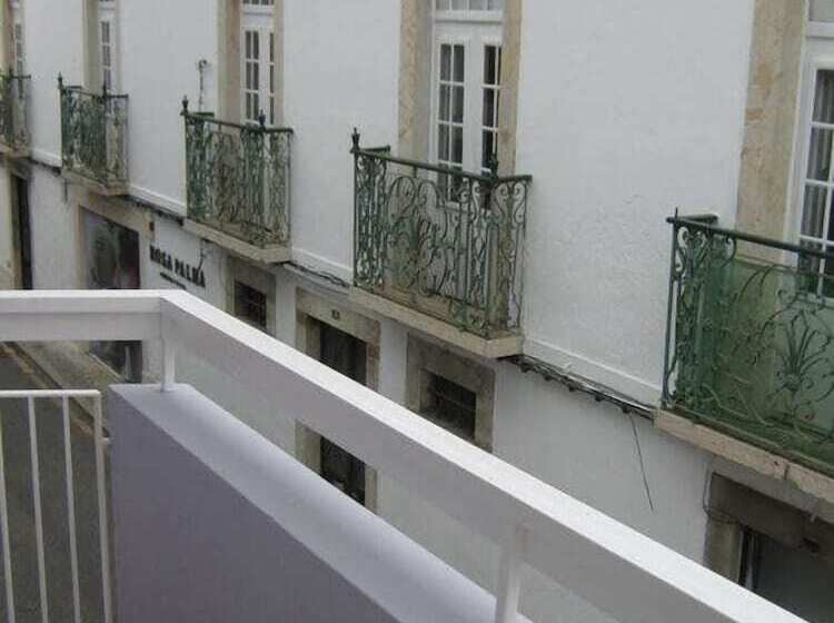 تختخواب و صبحانه The Story Guest House Adults Only