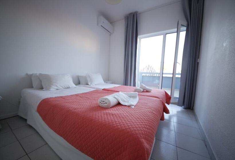 تختخواب و صبحانه The Story Guest House Adults Only