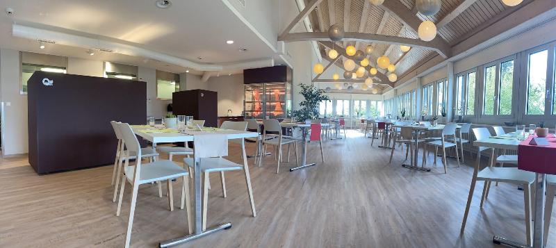 בית מלון כפרי Seaside