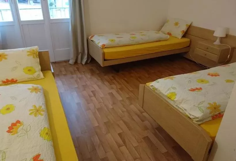 هتل Albergo Cardada