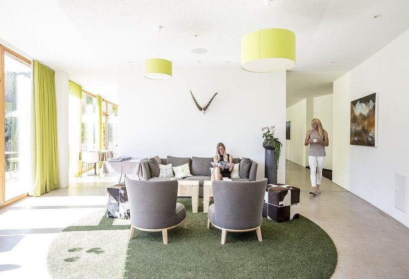 בית מלון כפרי Arnica Scuol   Adults Only