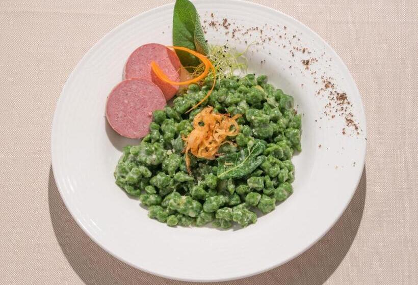 هتل Centrale, Typically Swiss