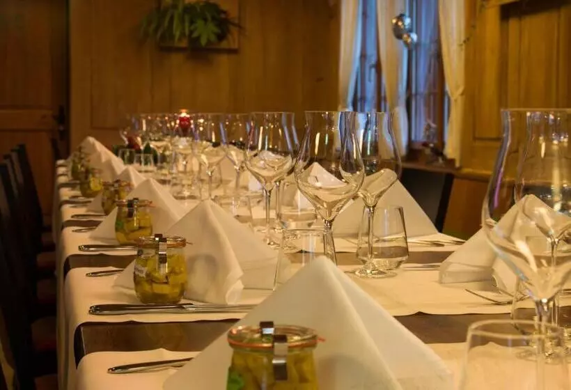 ホテル Gasthaus Sternen
