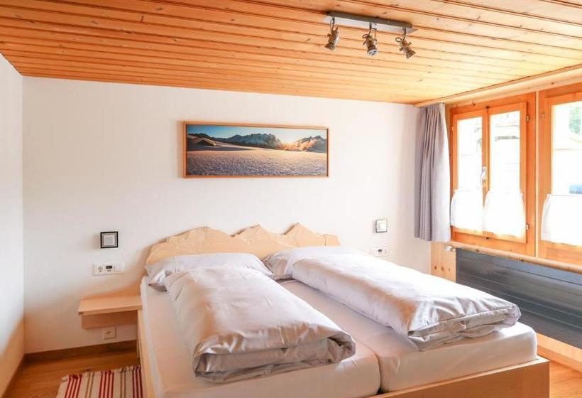 ホテル Gasthof Zur Post