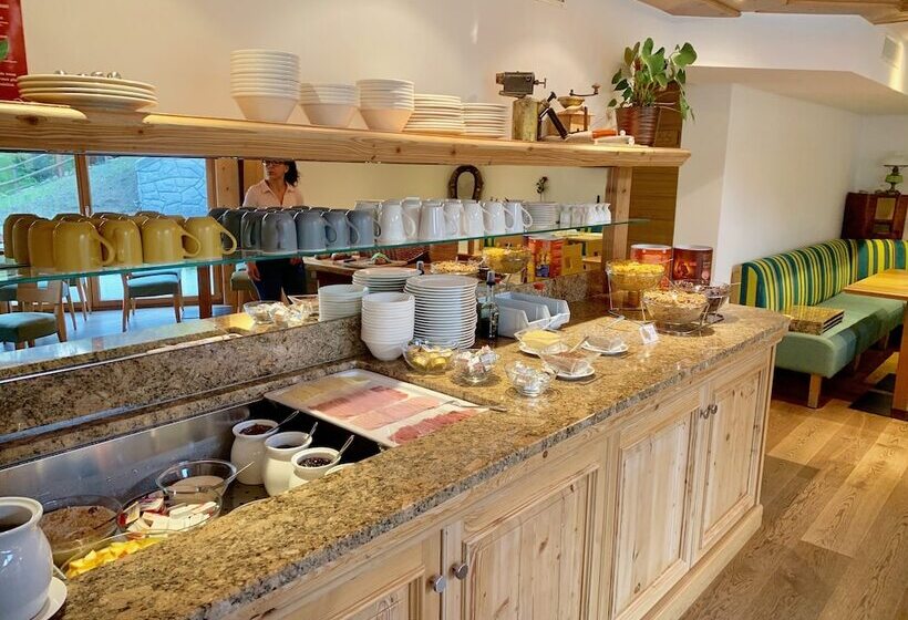 Otel Mountain Paradise