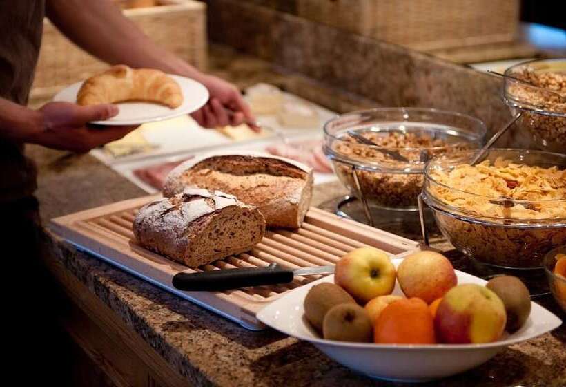 Otel Mountain Paradise