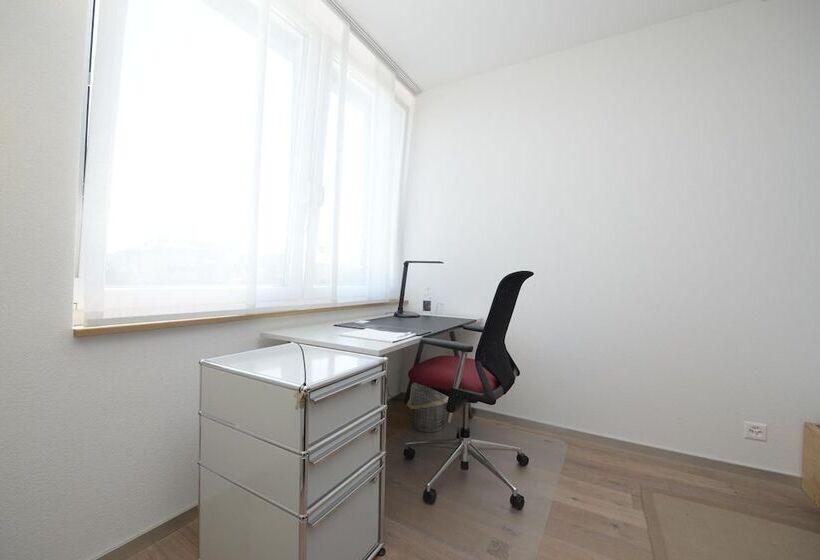 בית מלון כפרי Q.c.m. Campus