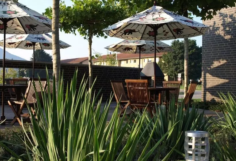 Hotel Q.c.m. Campus