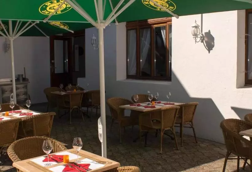 هتل Restaurant La Poste