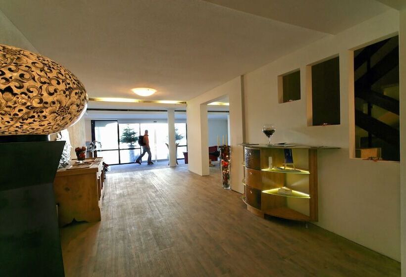 בית מלון כפרי Rischli