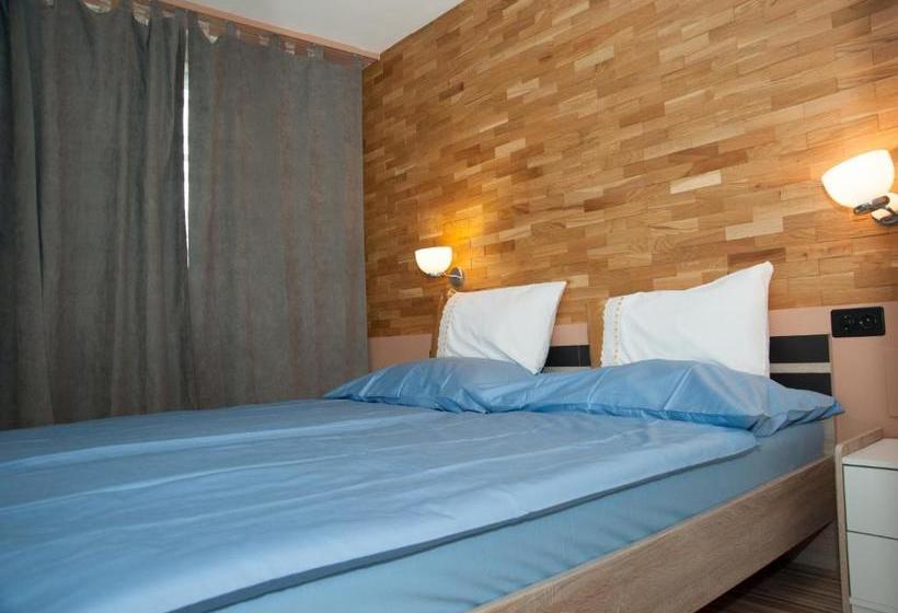 בית מלון כפרי White Horse