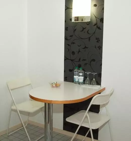 Hotelli White Horse