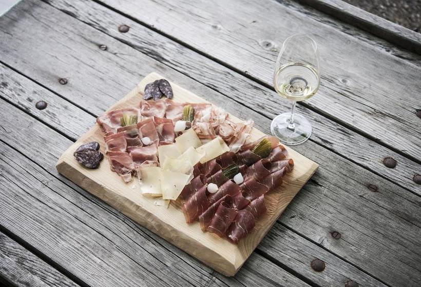 בית מלון כפרי Whitepod Original