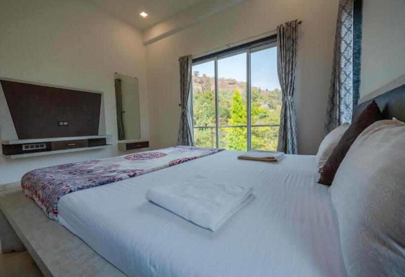 Bed and Breakfast Hill Crest Villa Lonavala