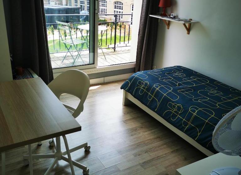 ベッドアンドブレックファースト Résidence Zola