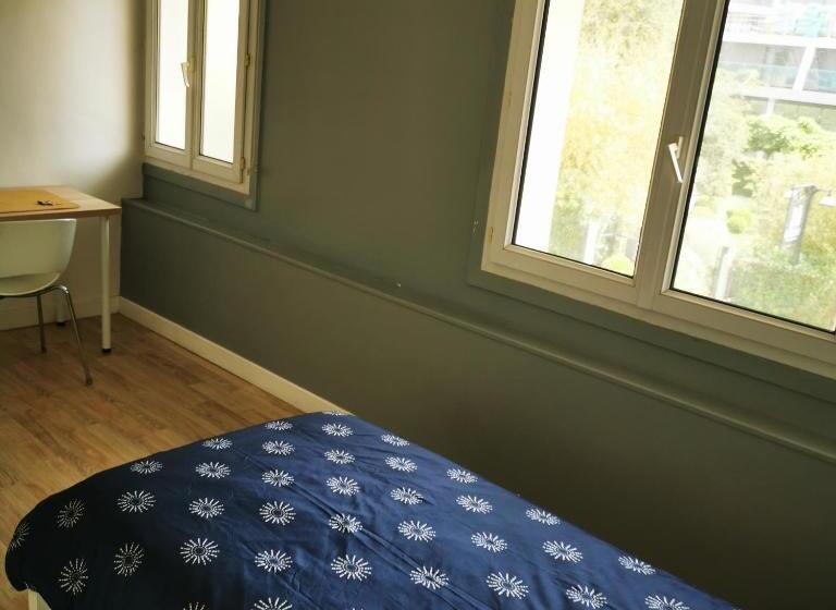 ベッドアンドブレックファースト Résidence Zola