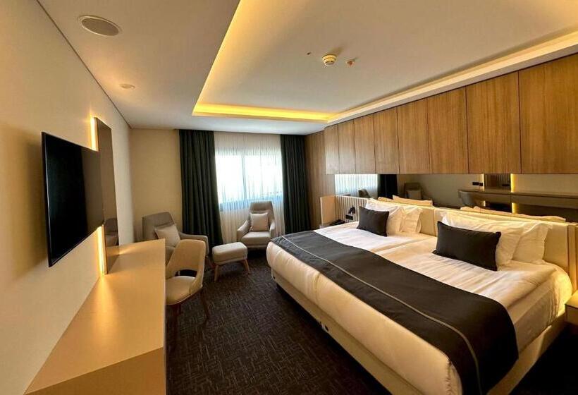 Ft Lotus Thermal Hotel&spa Trademark Collection By Wyndham