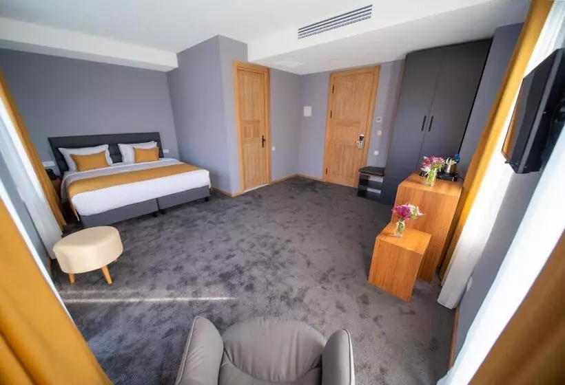 ホテル Burki Castle & Cellar