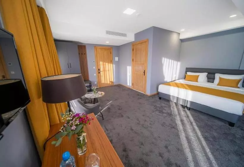 ホテル Burki Castle & Cellar