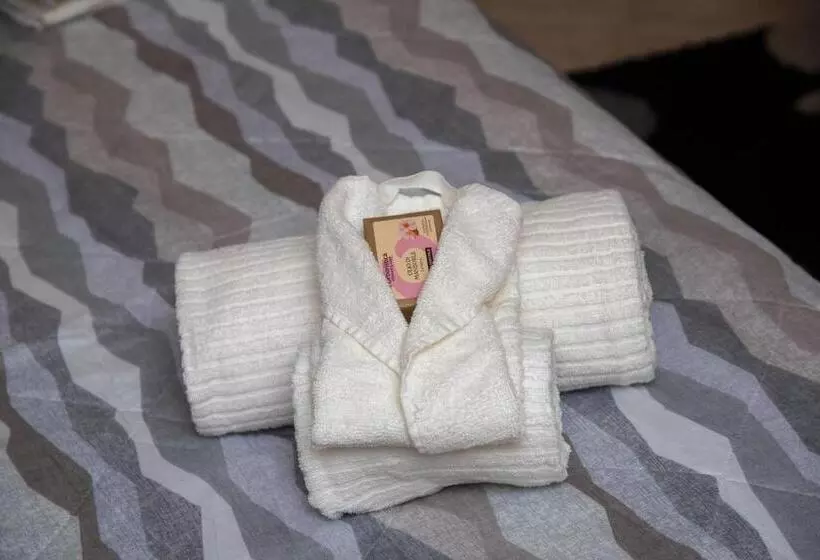 Aamiaismajoitus (B&B) Sentiero Degli Ulivi Mascia