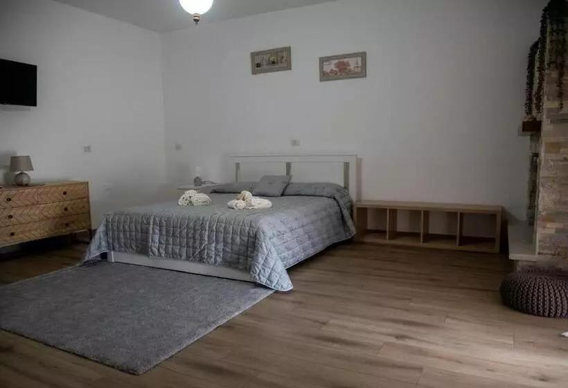 Aamiaismajoitus (B&B) Sentiero Degli Ulivi Mascia