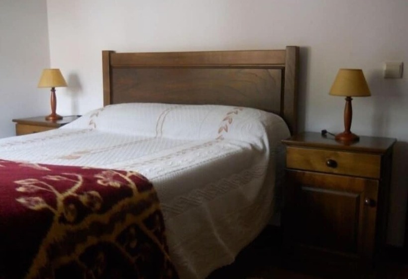 بنسيون Guest House Casa Da Latada