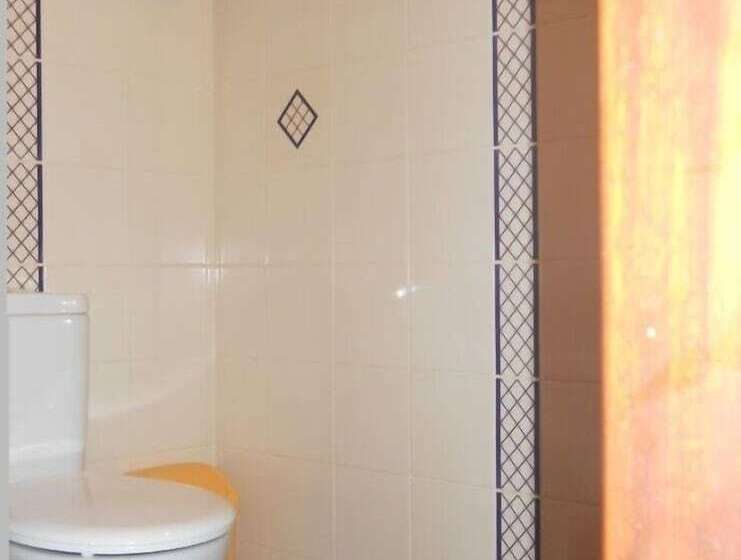 بنسيون Guest House Casa Da Latada