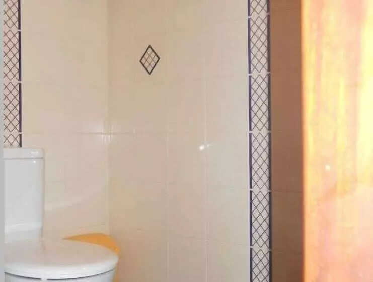 Majatalo Guest House Casa Da Latada