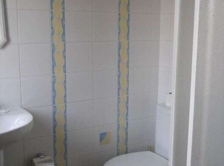 بنسيون Guest House Casa Da Latada