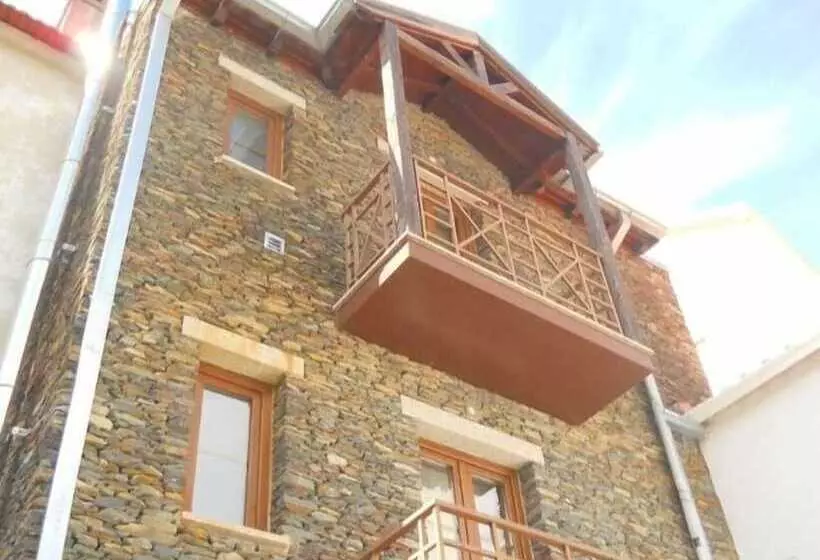 Majatalo Guest House Casa Da Latada