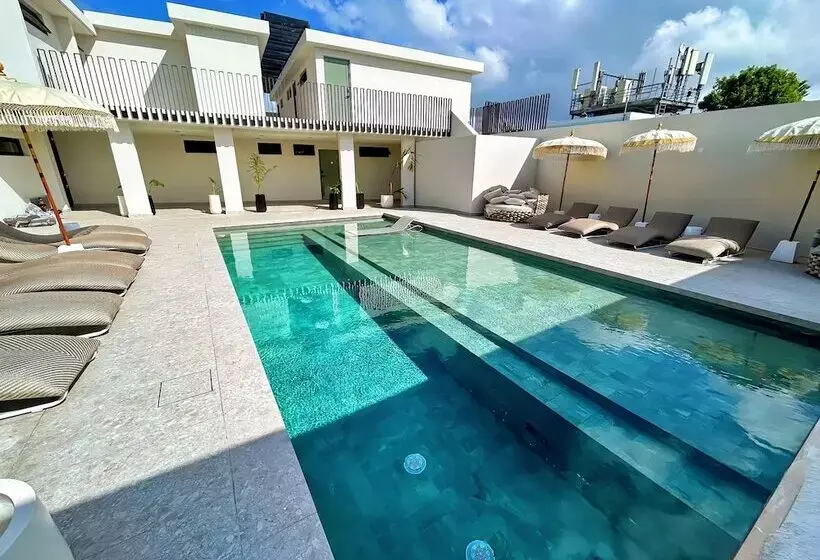 Bali Hotel Adults Only Isla Verde, A Trademark By Wyndham