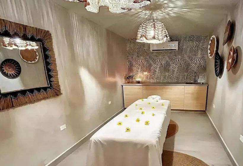 Bali Hotel Adults Only Isla Verde, A Trademark By Wyndham