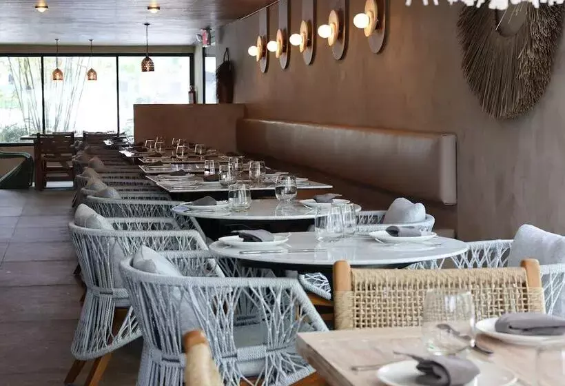 Bali Hotel Adults Only Isla Verde, A Trademark By Wyndham