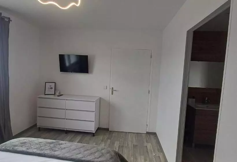 Aamiaismajoitus (B&B) Romantic Room