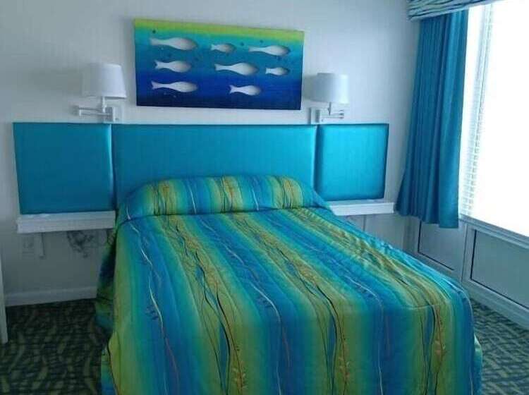 Islander Beach Resort