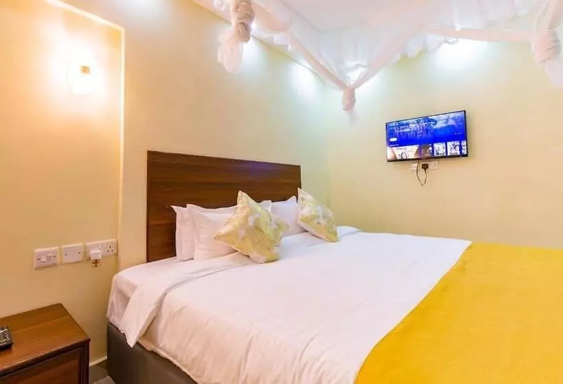 هتل Marrkson Suites