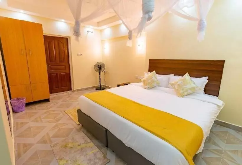 هتل Marrkson Suites