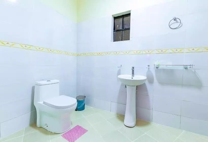 هتل Marrkson Suites