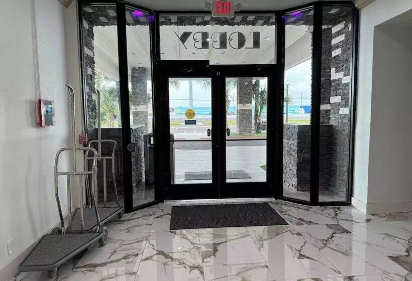 هتل Super 8 By Wyndham Corpus Christi Airport