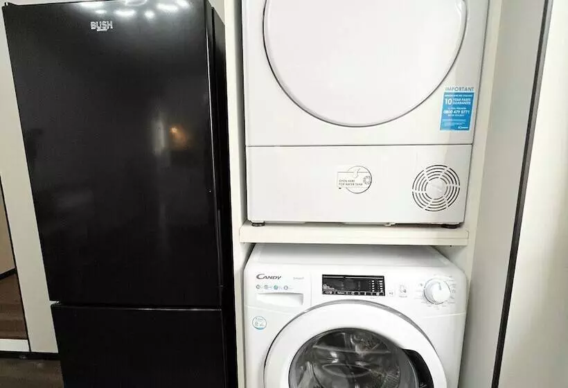 Retkeilymaja Welsh Holiday Accommodation   Modern Living