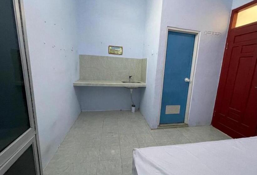 Hotel Spot On 93966 Dhiya Guest House Syariah