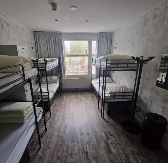 Amigo Hostel