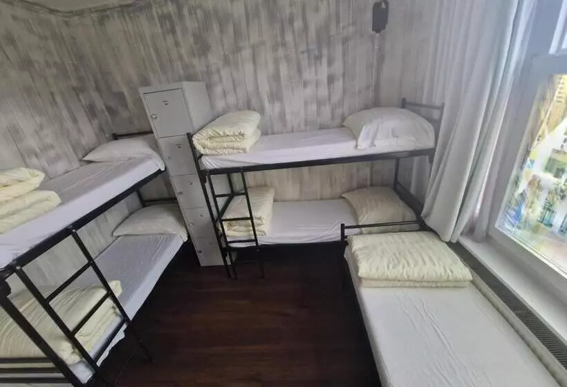 Amigo Hostel