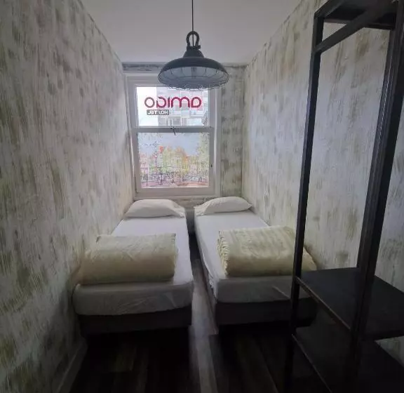 Amigo Hostel