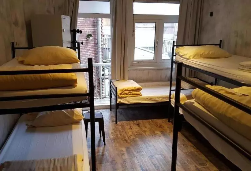 Amigo Hostel