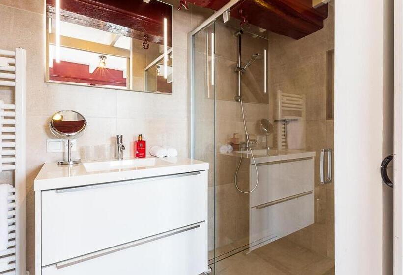 B&b Parijs Aan De Kaai