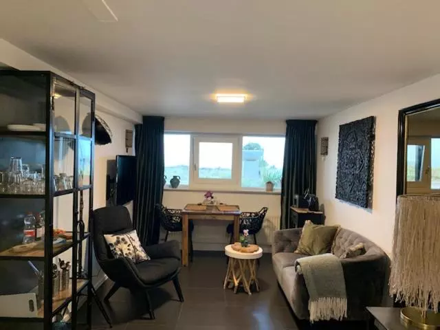 B&b Zeespiegel