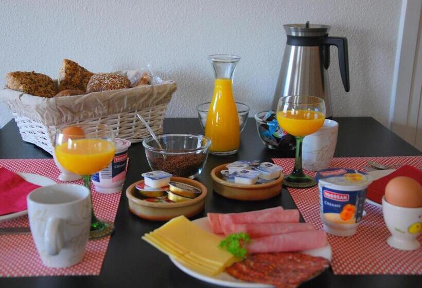 Bed And Breakfast De Meule Montfort