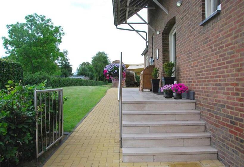 Bed And Breakfast De Meule Montfort