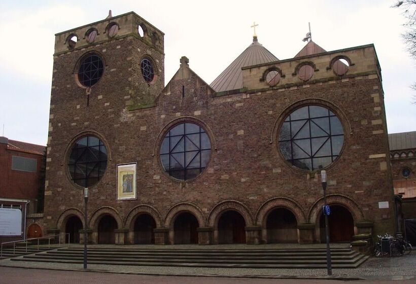 مبيت وإفطار Ensche Day Inn